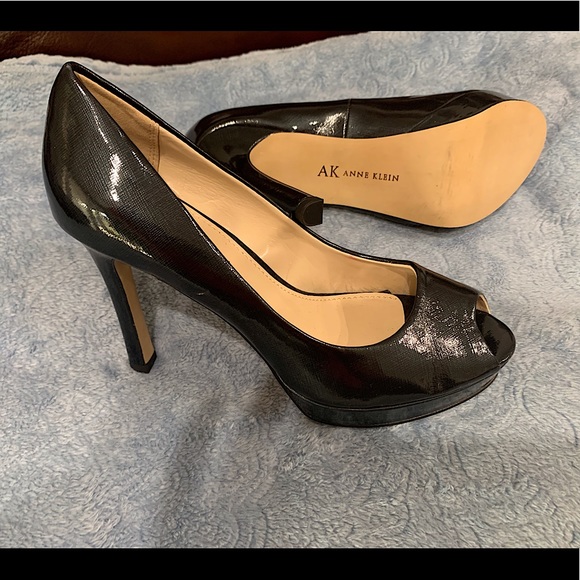 Anne Klein Shoes - Anne Klein Serafina Heels